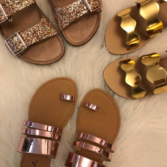 Aphrodite Rose Gold Toe Ring Sandals - Picture 2 of 8